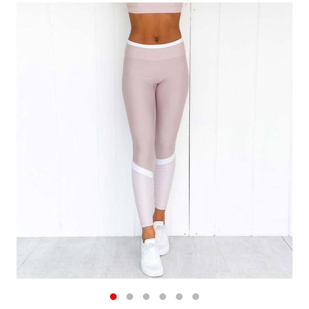 Yoga sport wear NWOT leggings